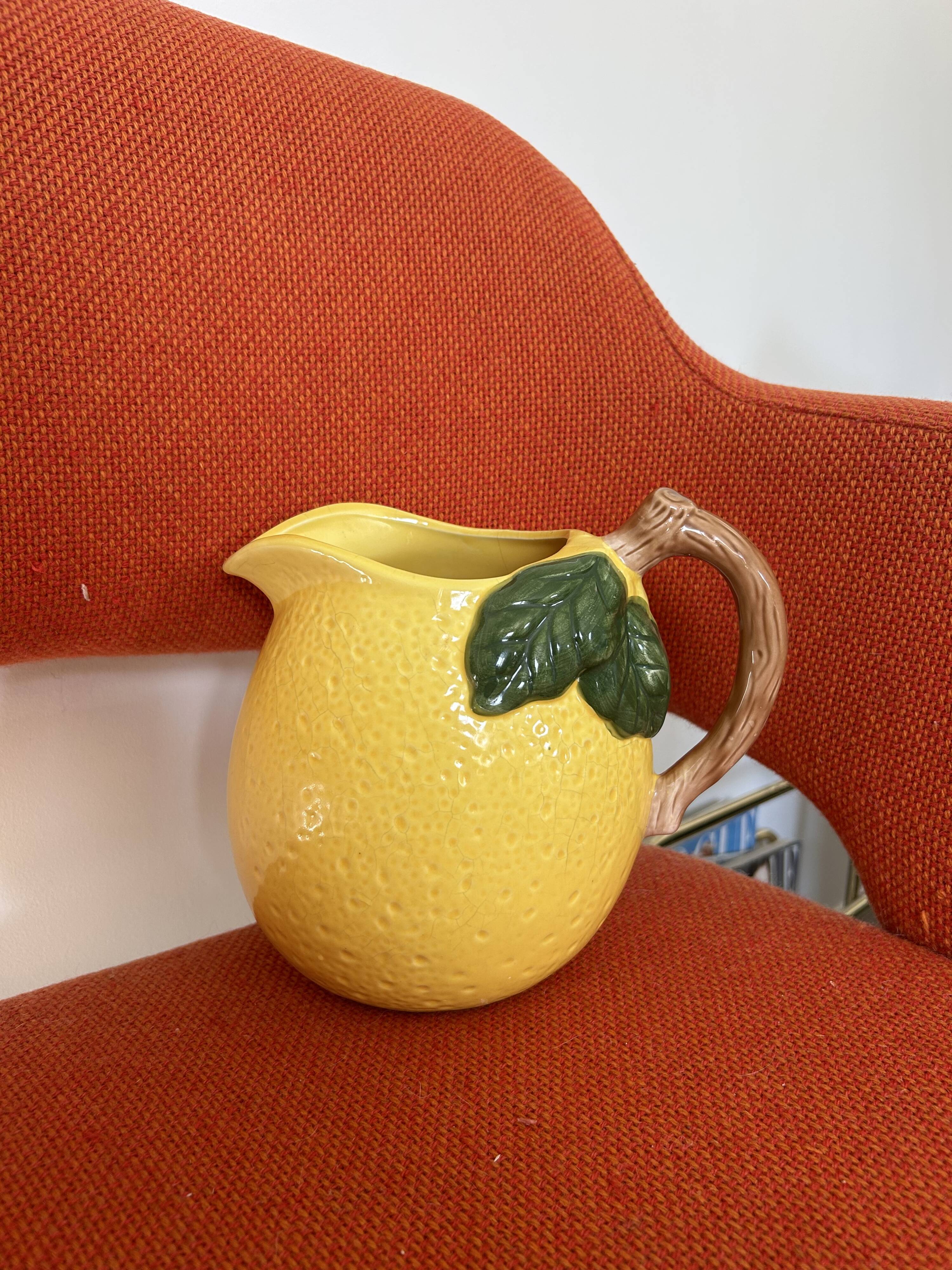 Ceramic jug with a lemon design.