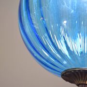 Charmante suspension vintage en verre bleu de Murano, 1960