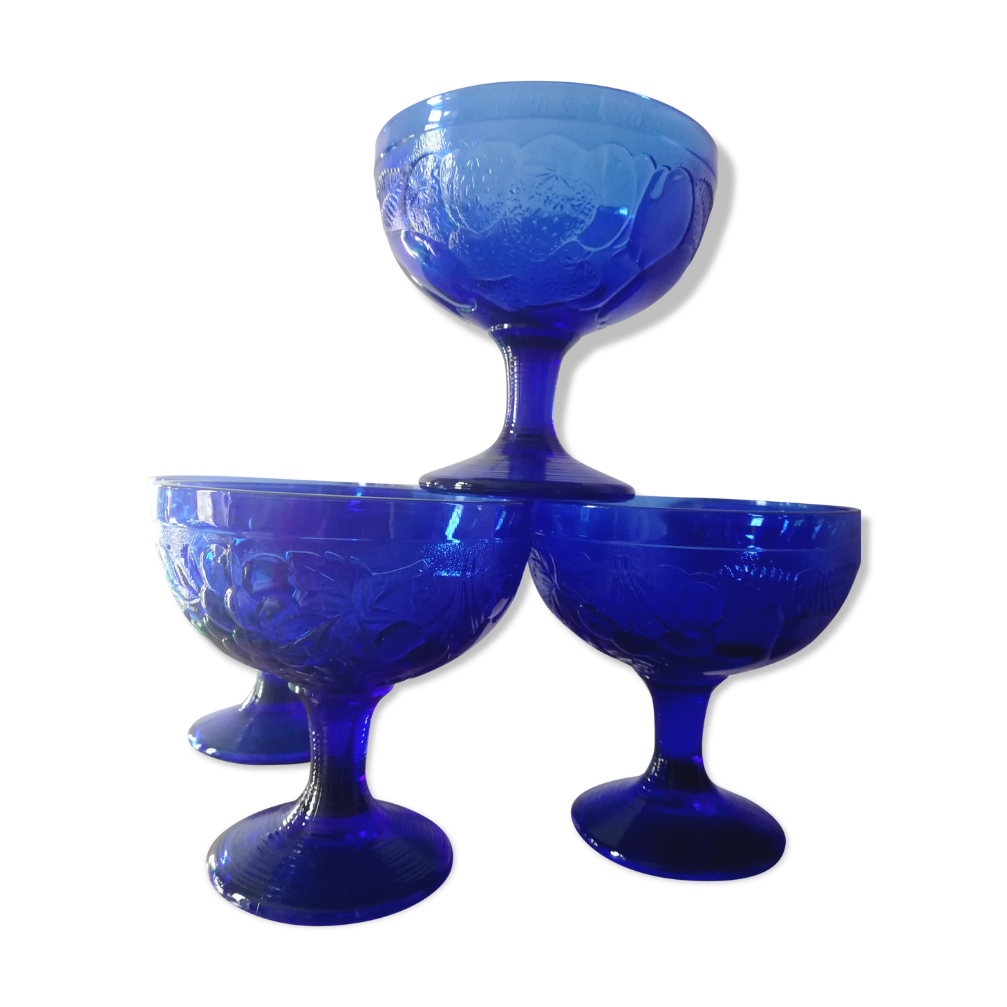 4 cobalt blue dessert cups
