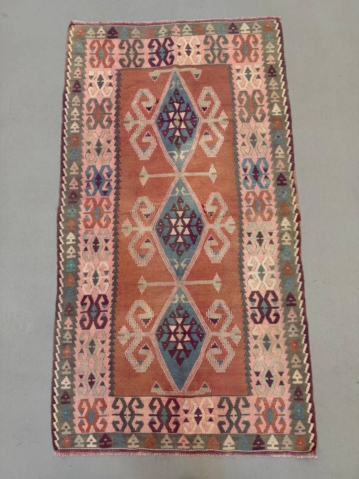 Large vintage Turkish kilim rug 190x103 cm wool kelim medium 2515