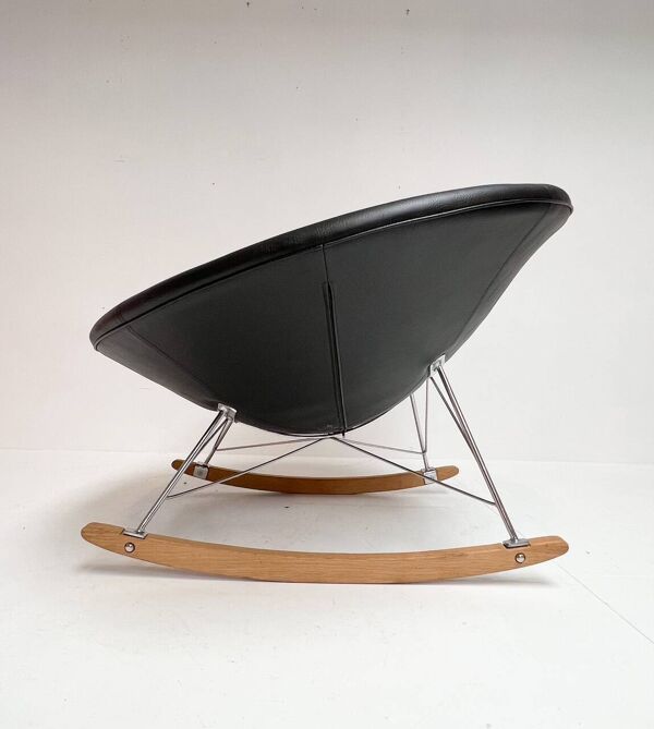 Fauteuil à bascule design Donut, après 2000