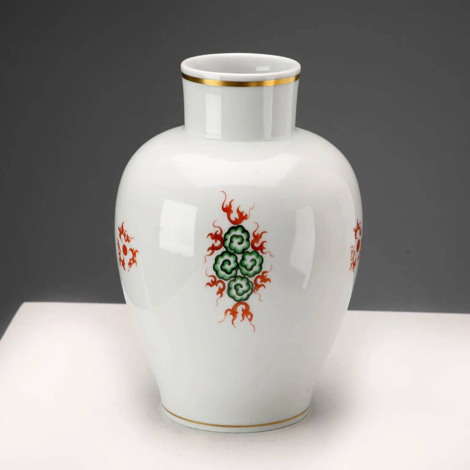 Antique Meissen vase in Asian style, Germany, 20th century.