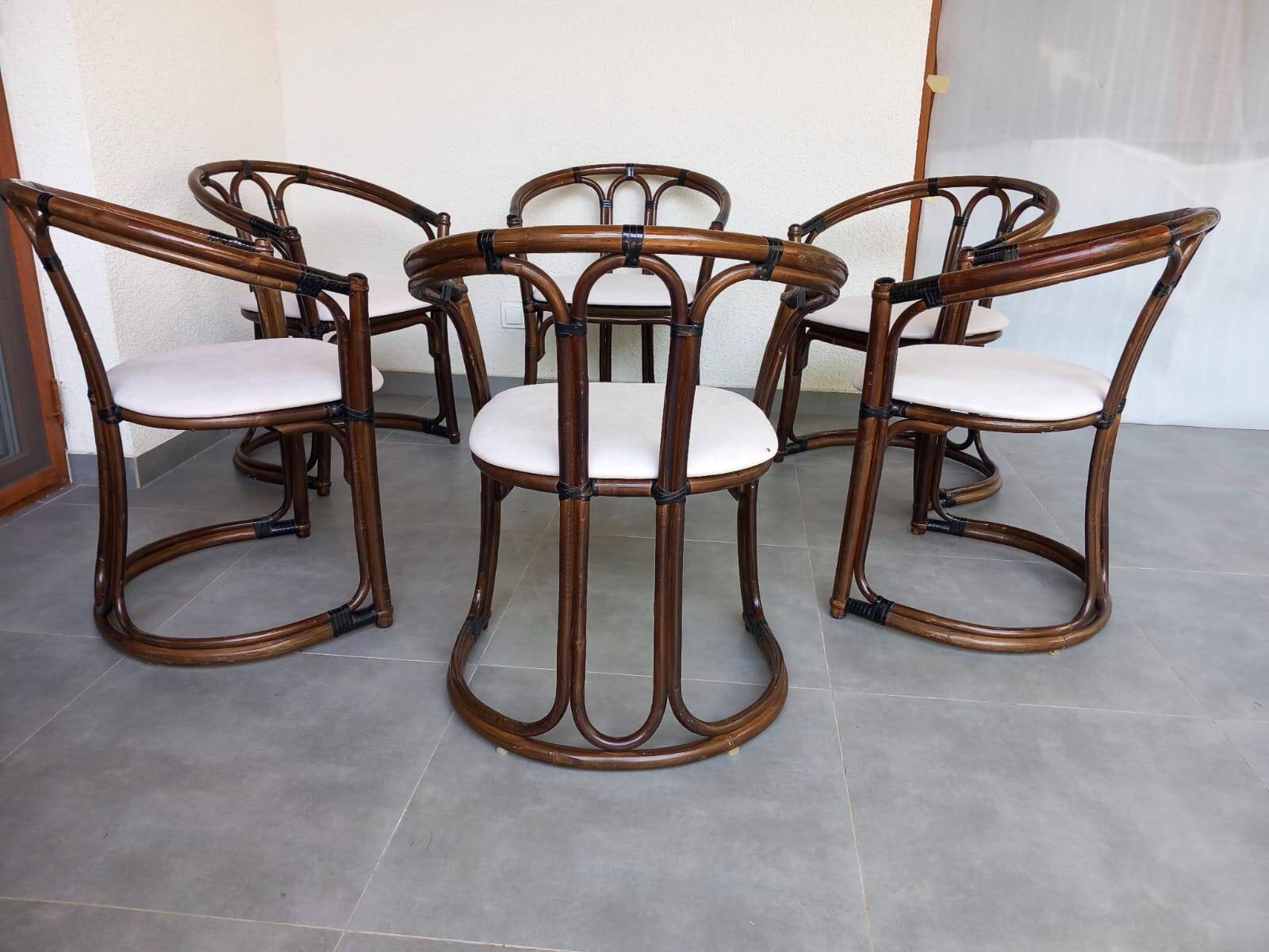 Set of six chairs Italy 1970s
