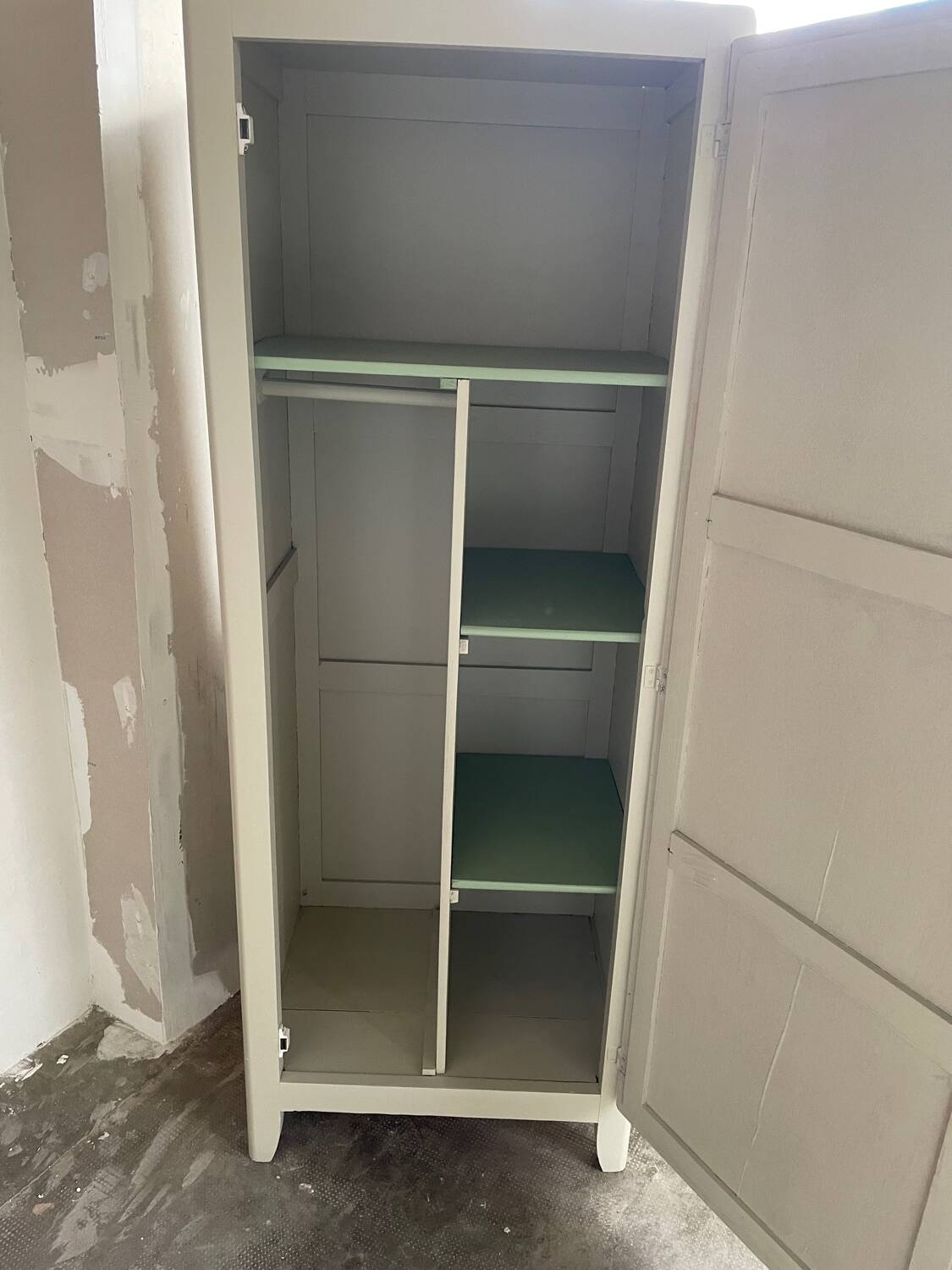 Armoire d’internat