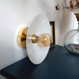 Opaline wall lamp