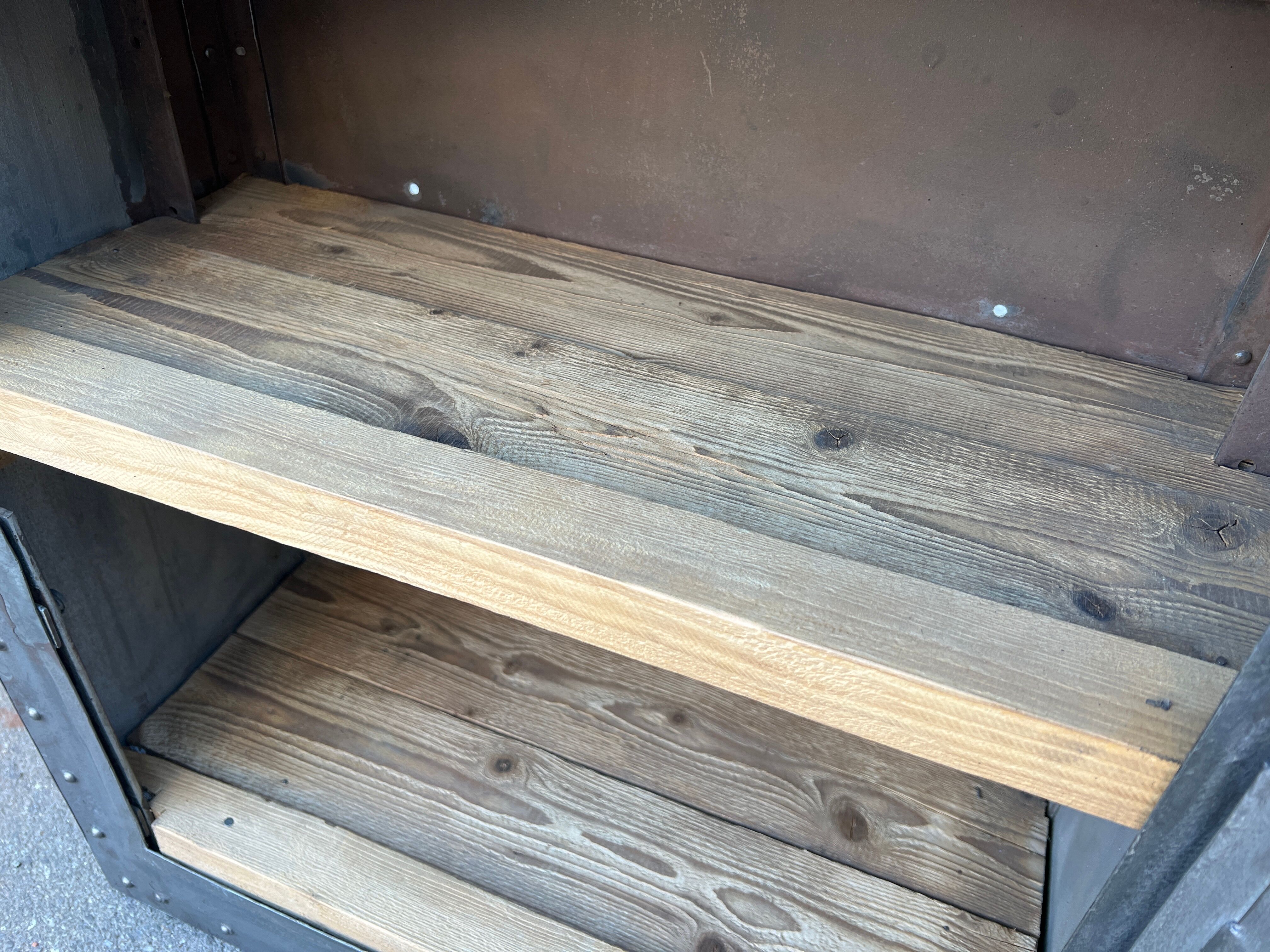 Riveted SNCF Electric Box