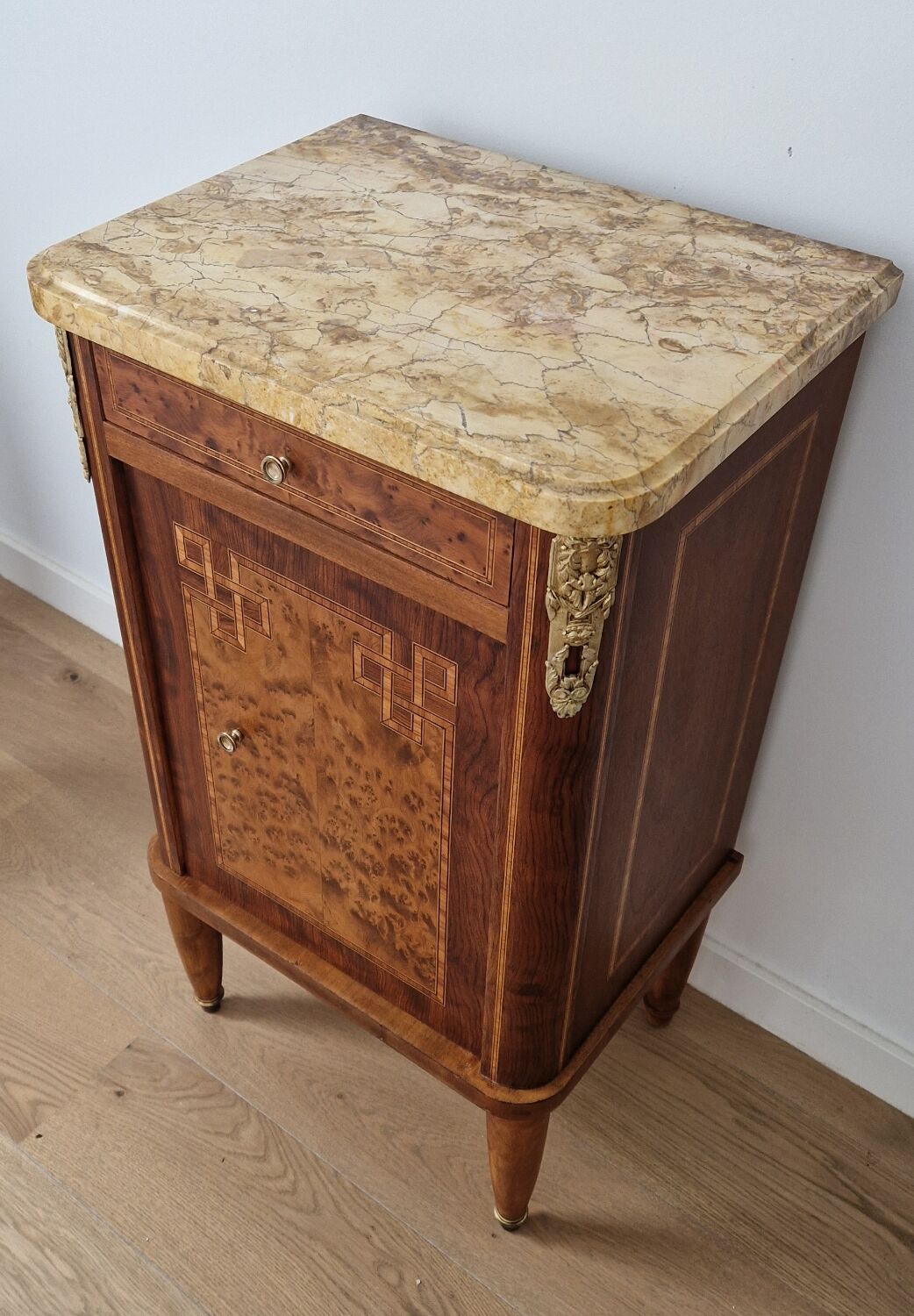 Low furniture marquetry style louis XVI