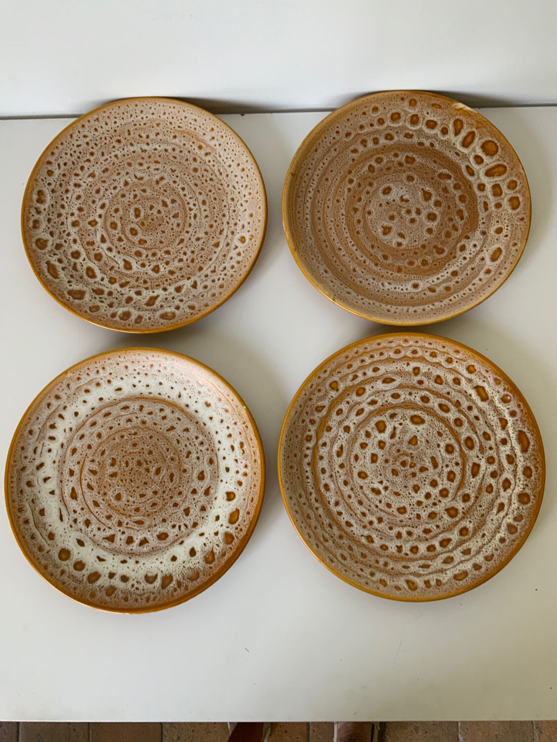Vintage fawn plates