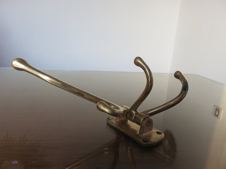 Coatrack swivel brass 70s
