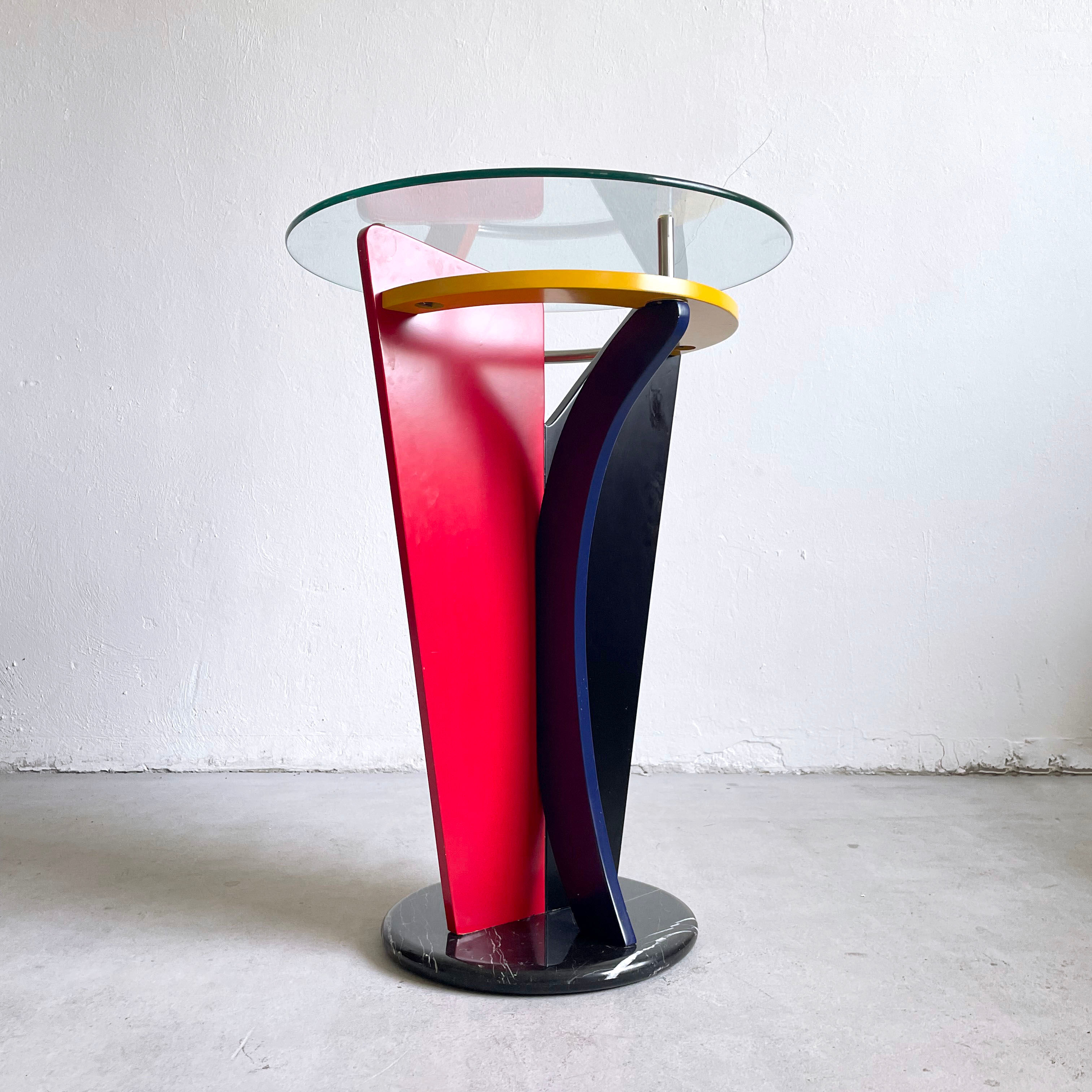 Postmodern Multicolored Italian Memphis Design Pedestal Gueridon Side Table