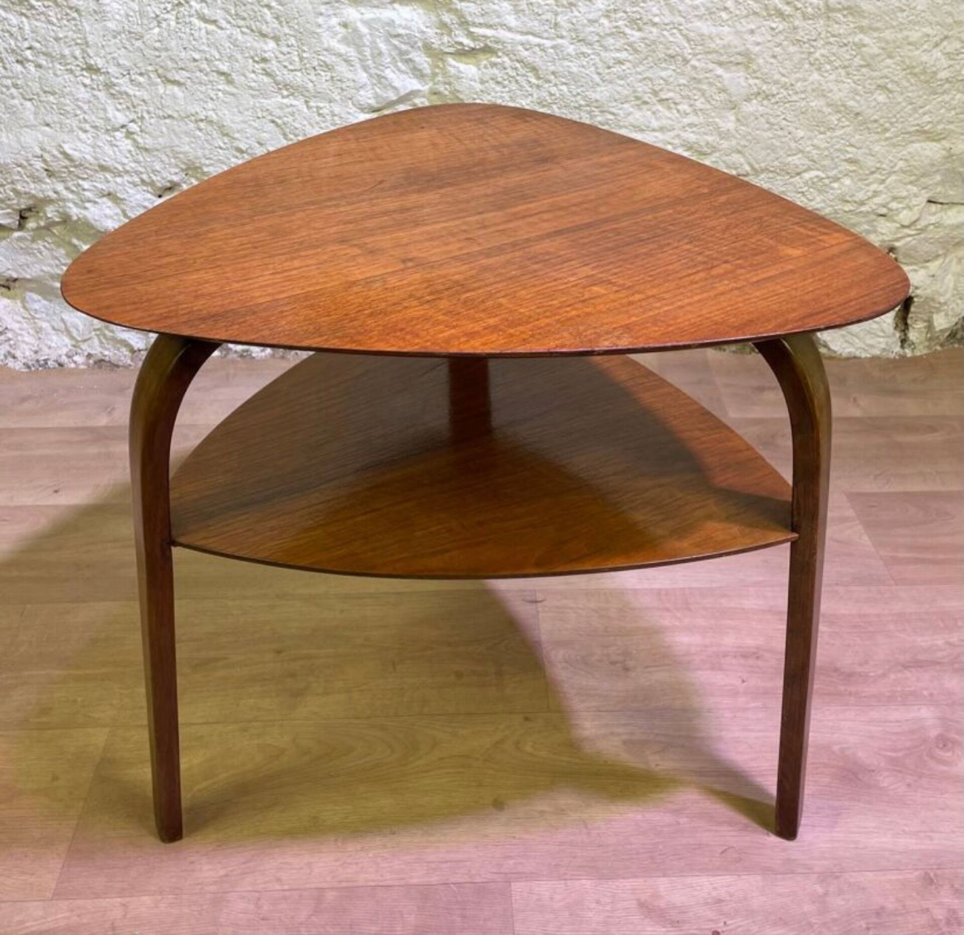 Tripod side table Bow Wood by Steiner