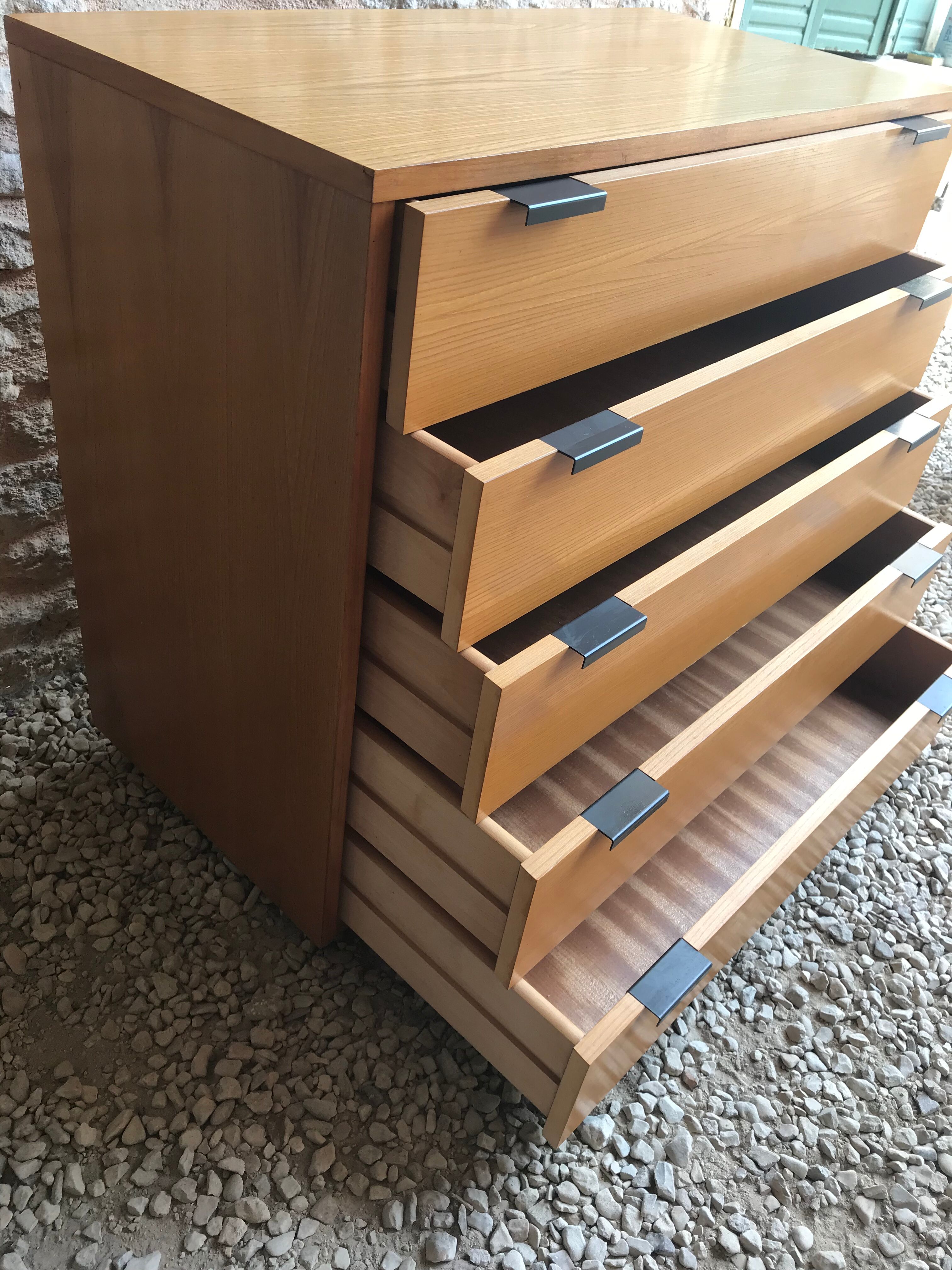 Vintage chest of drawers 1980's blond beech 5 drawers