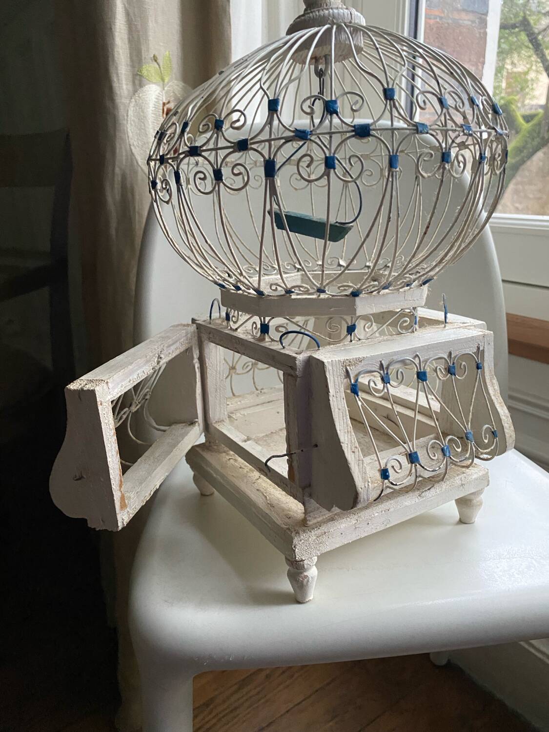 Bird cage