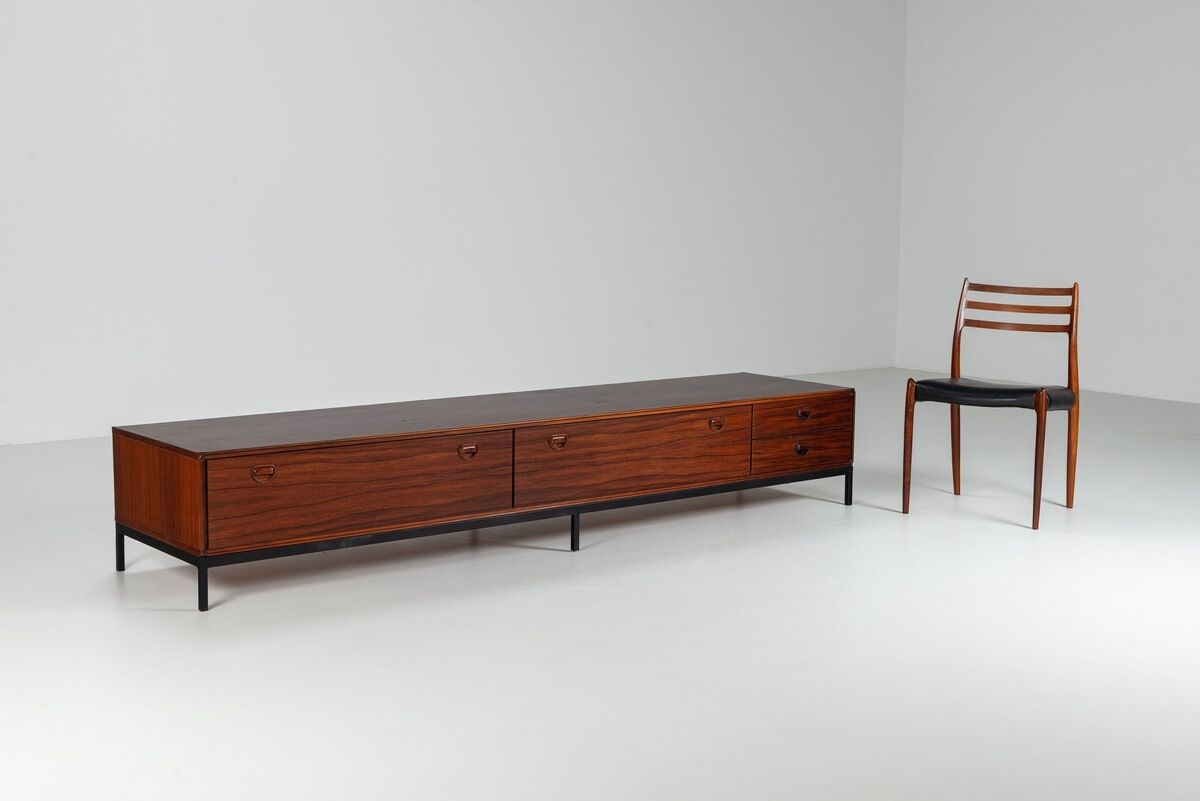 Fristho Franeker lowboard in rosewood, The Netherlands, 1960