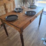 Farm table