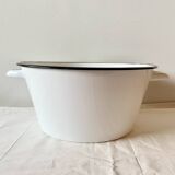 Large vintage basin in white enameled sheet metal