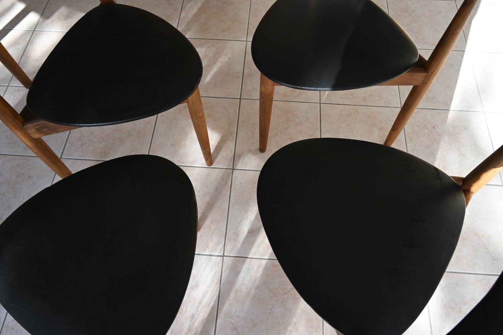 Danish Scandinavian table and chairs by Hans Olsen for Frem Røjle 1960