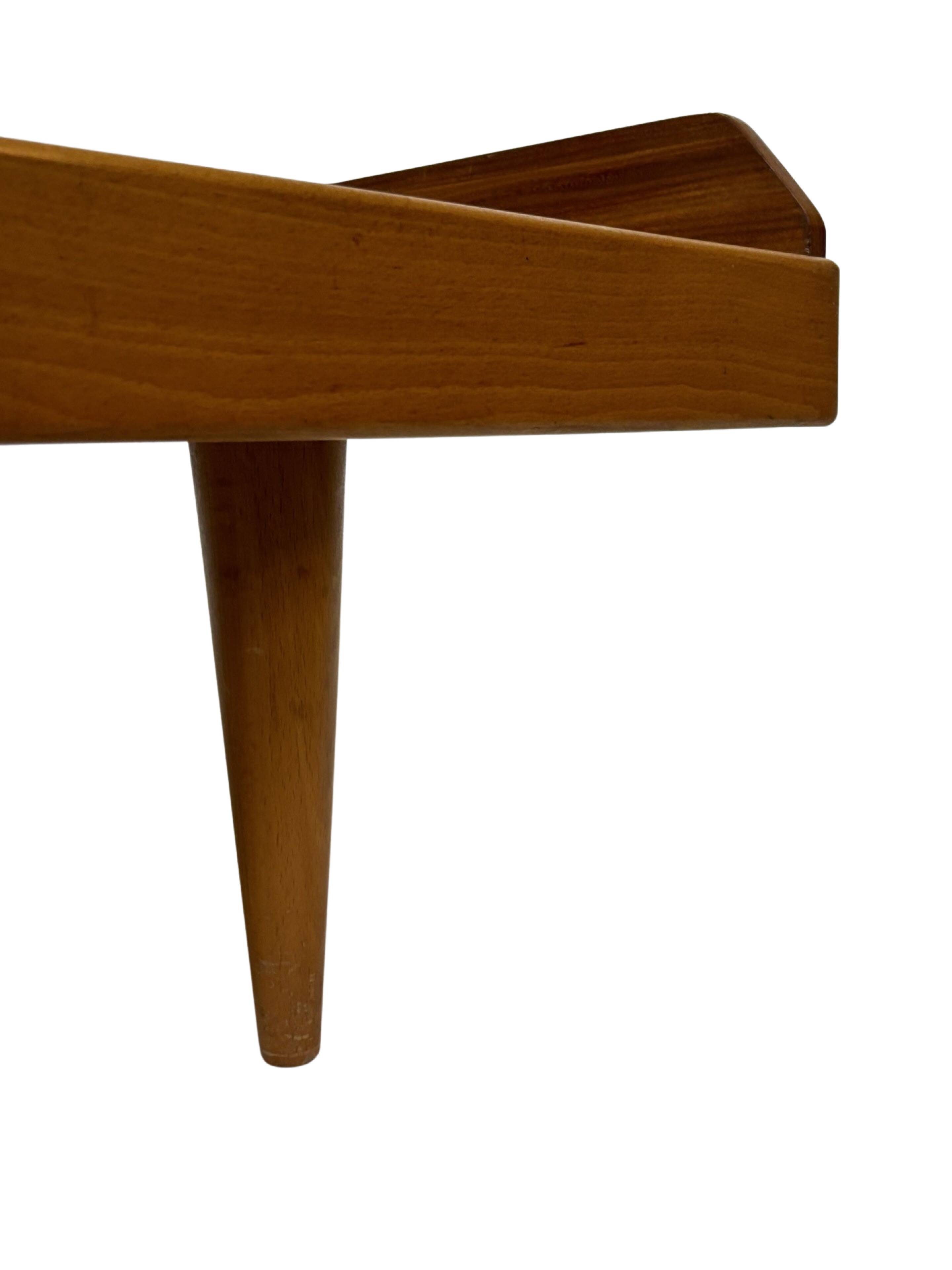 Vintage daybed 1960s minimalist design in Teak wood