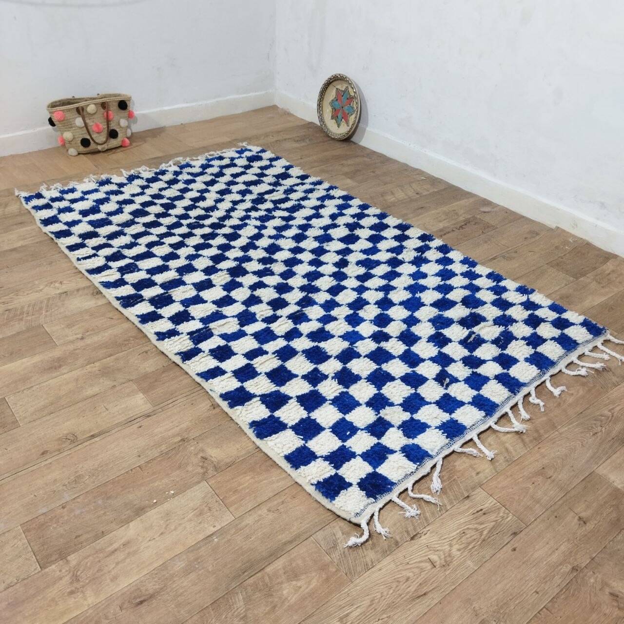 Moroccan Berber rug with a blue and ecru checkerboard pattern – 250 x 147 cm