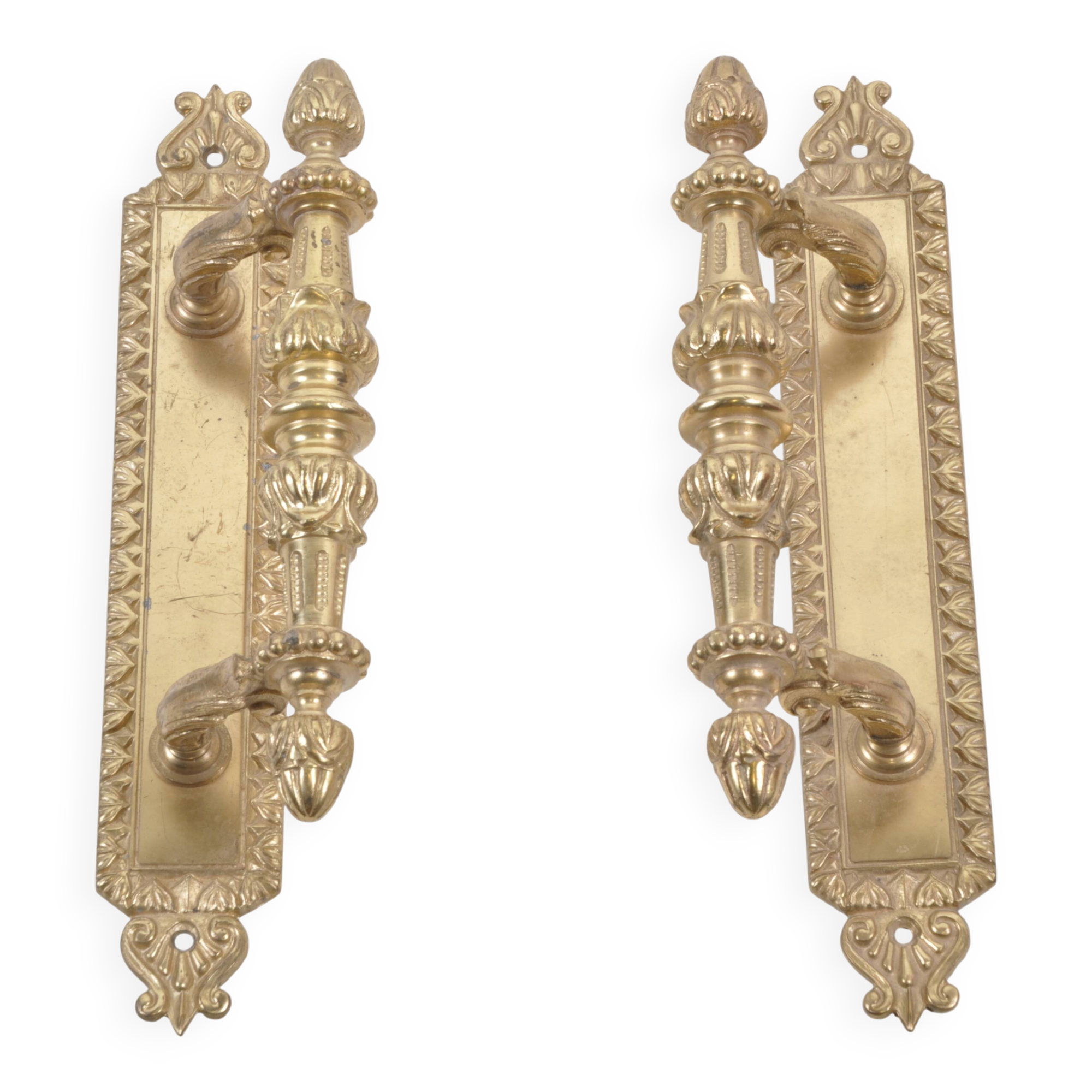 Pair of pull handles for a swing door / antique /