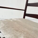 Rocking chair shaker