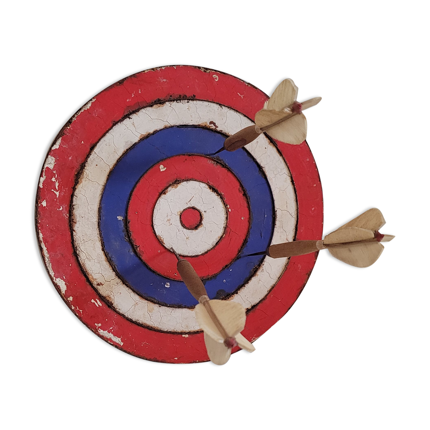 Shooting target with 3 arrows