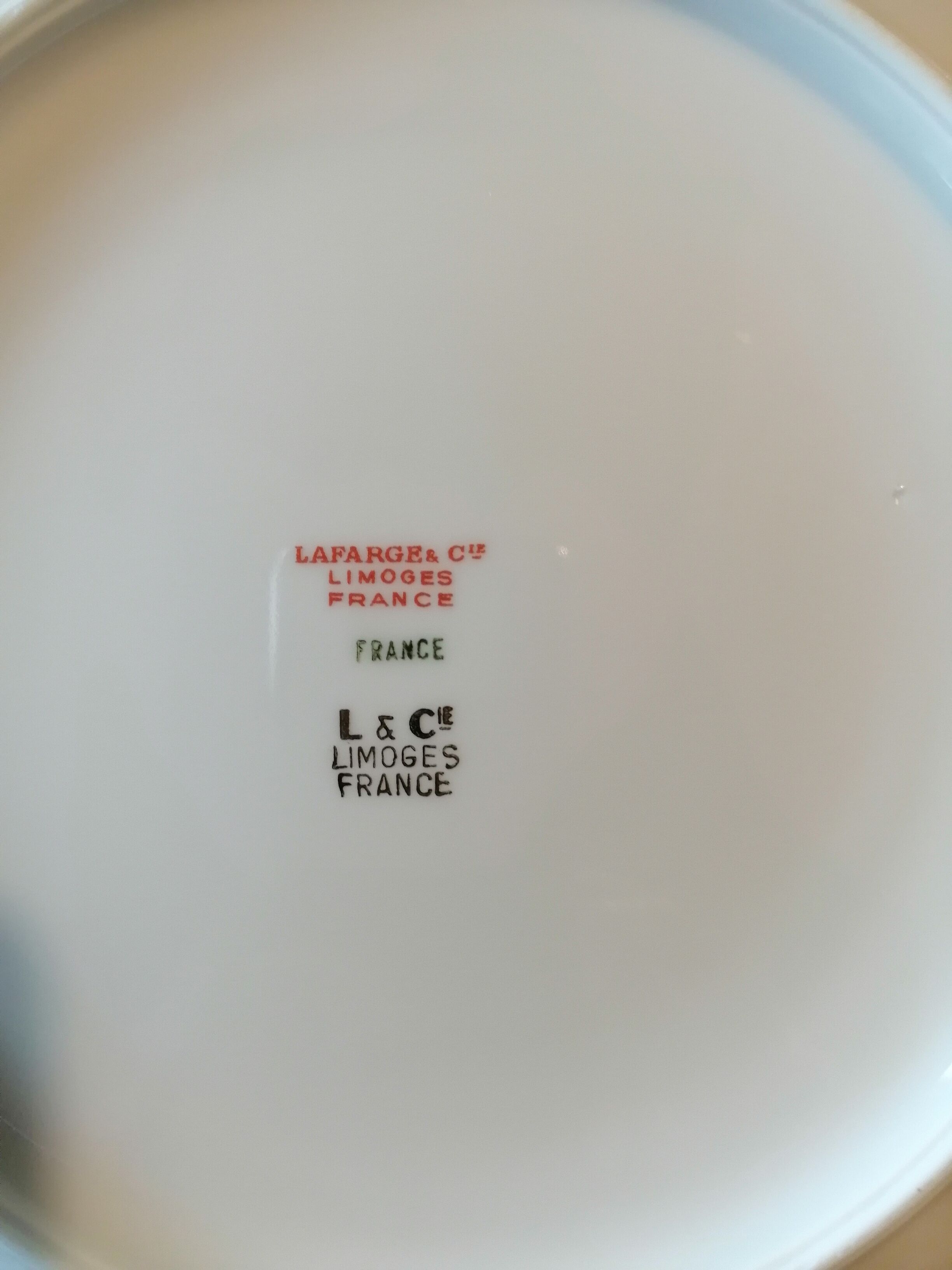 6 porcelain hollow plates