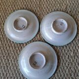 3 vintage oriental plates