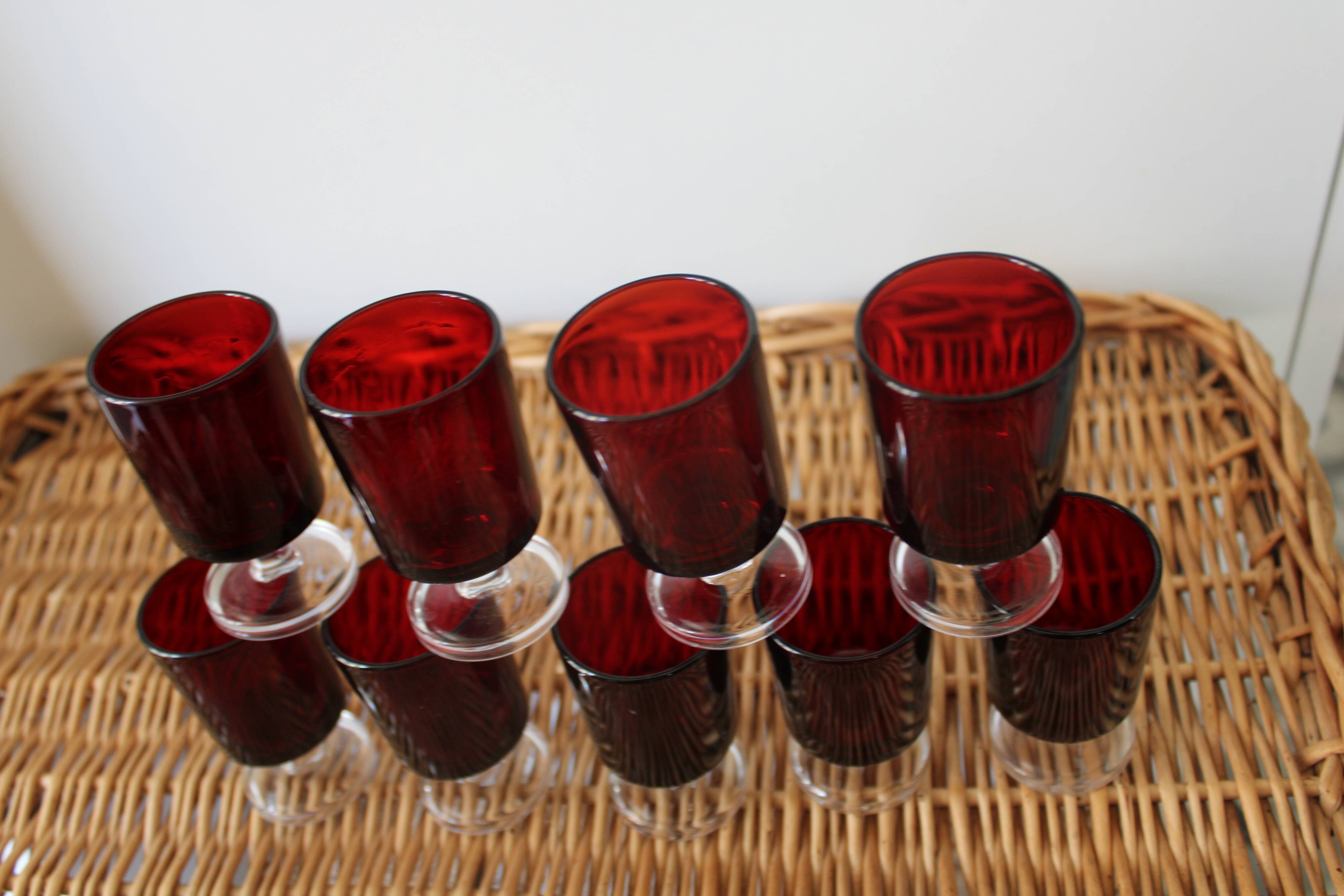 9 Luminarc red liquor glasses