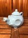 Ancienne théière forme éléphant céramique bleu ciel vintage #a472b