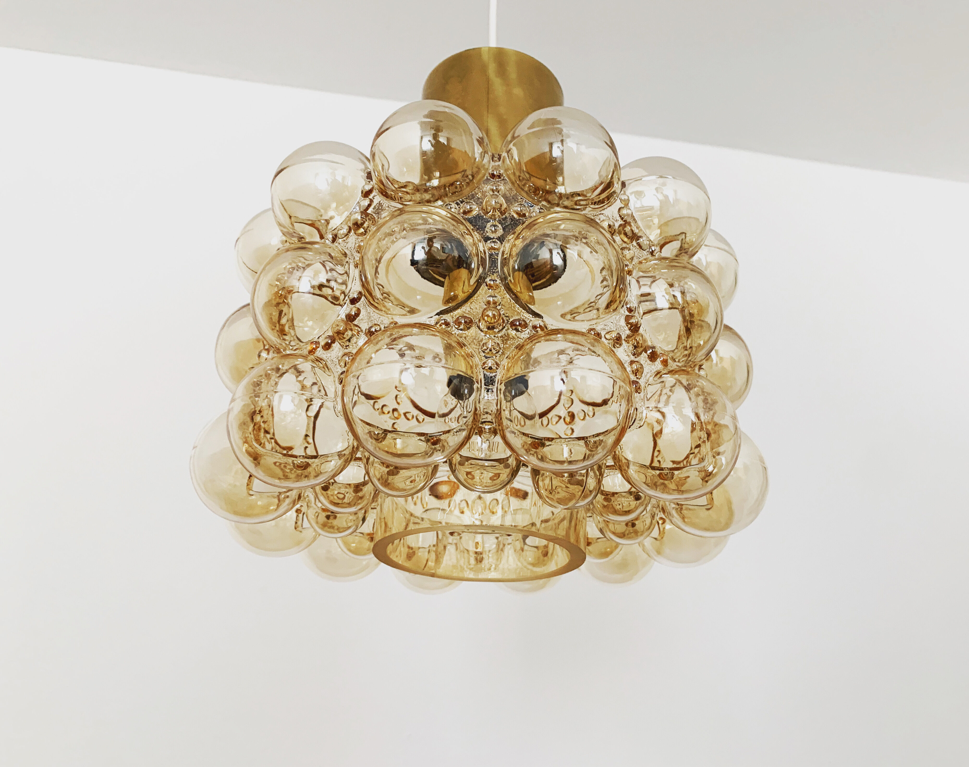 Bubble glass pendant lamp by Helena Tynell for Glashütte Limburg