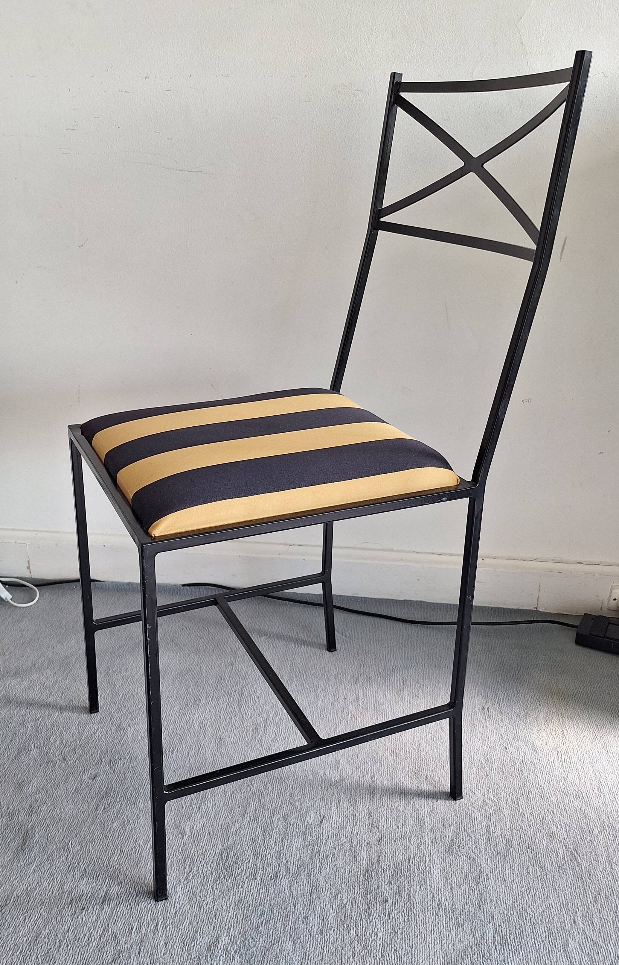 4 padded metal chairs