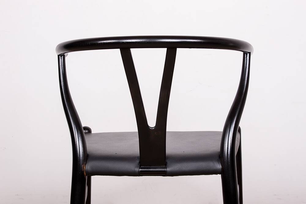 4 Danish chairs, black lacquered wood and leather, Wishbone model, Hans Wegner