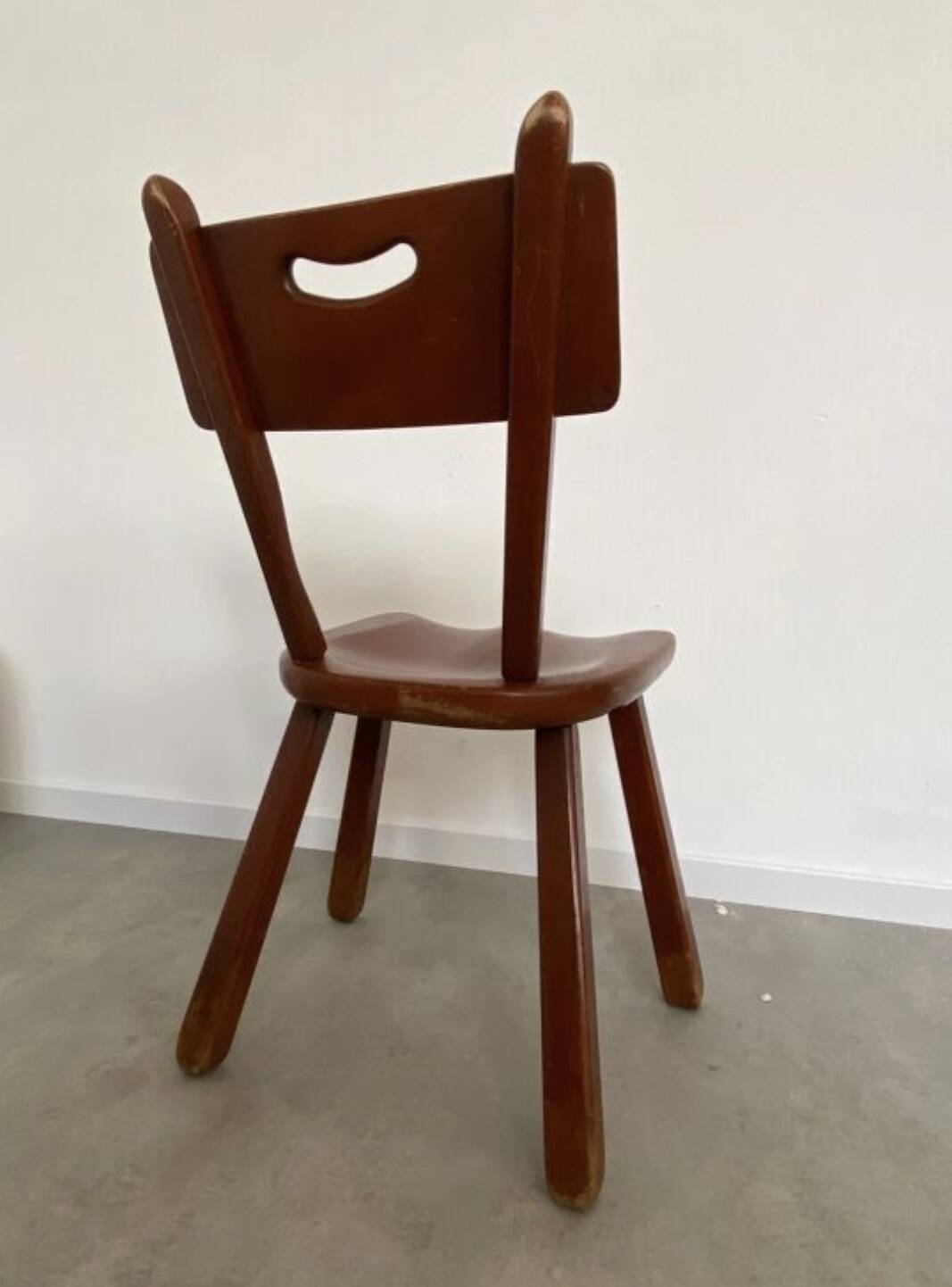 Set of 4 Imperial Loyalist brutalist wooden chairs, vintage 60s design