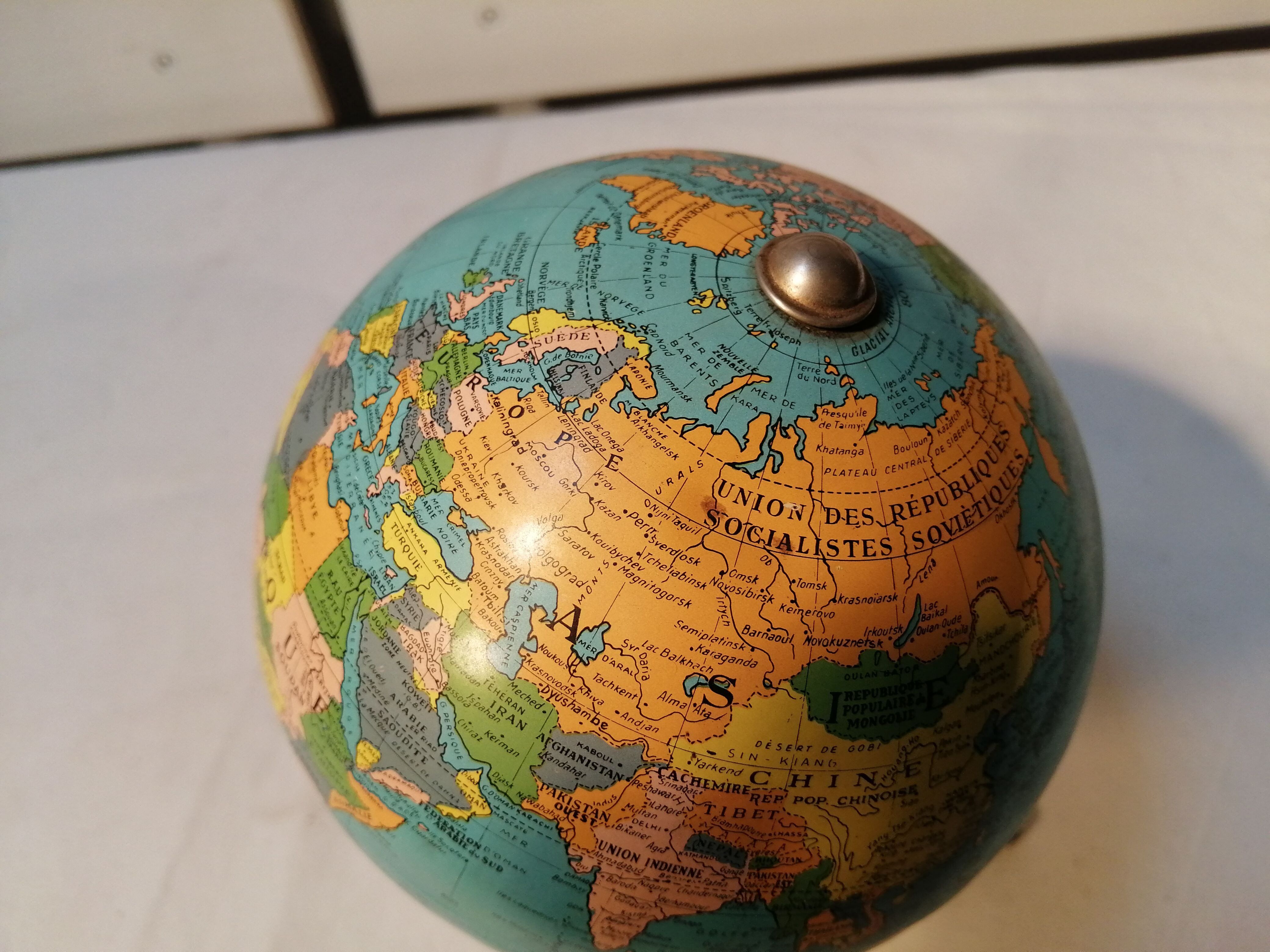 Taride vintage globe, 1940