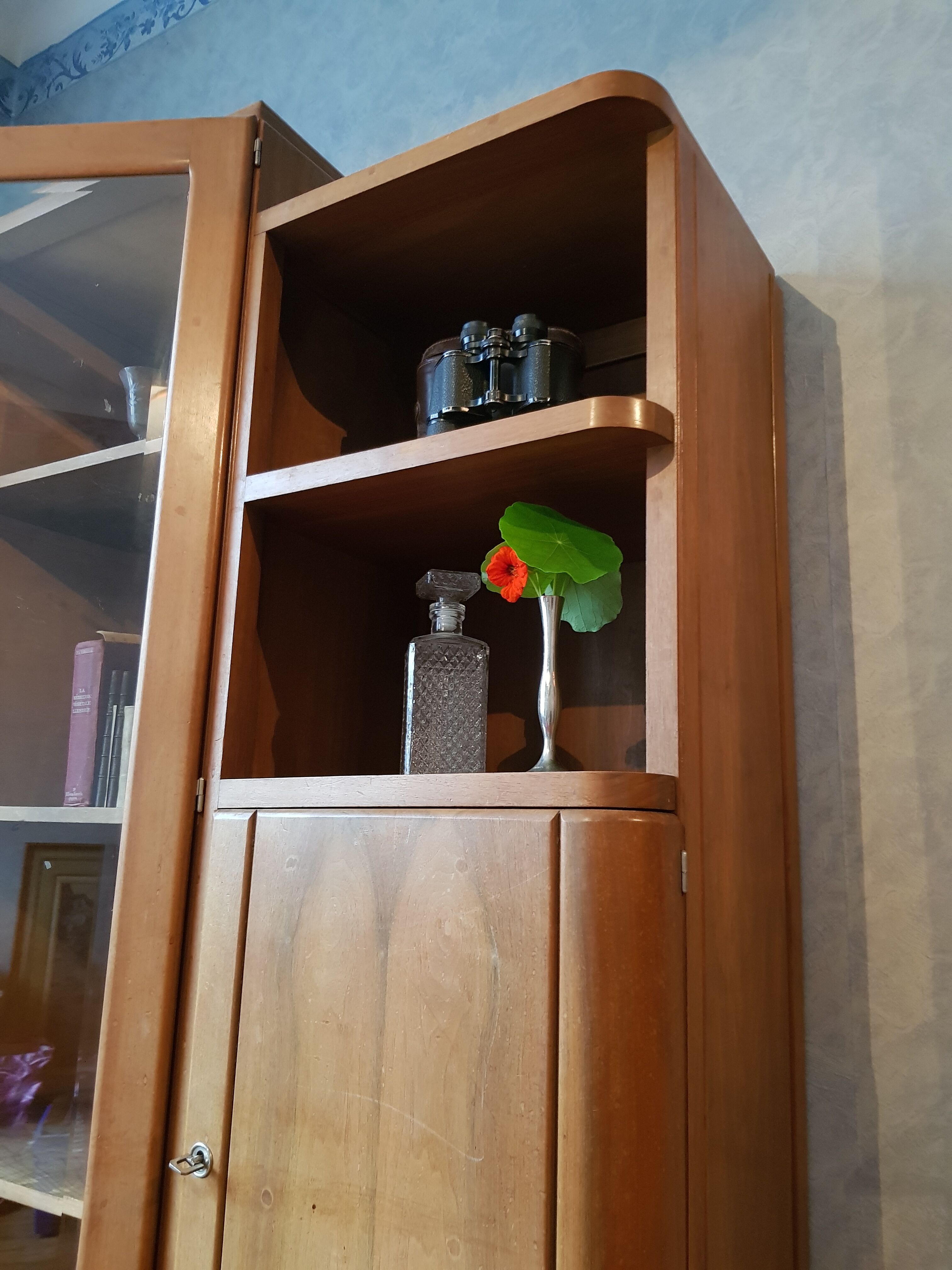 Art deco showcase cabinet 1930
