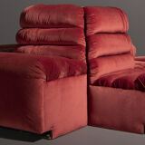 Italian design round sofa in pink velvet