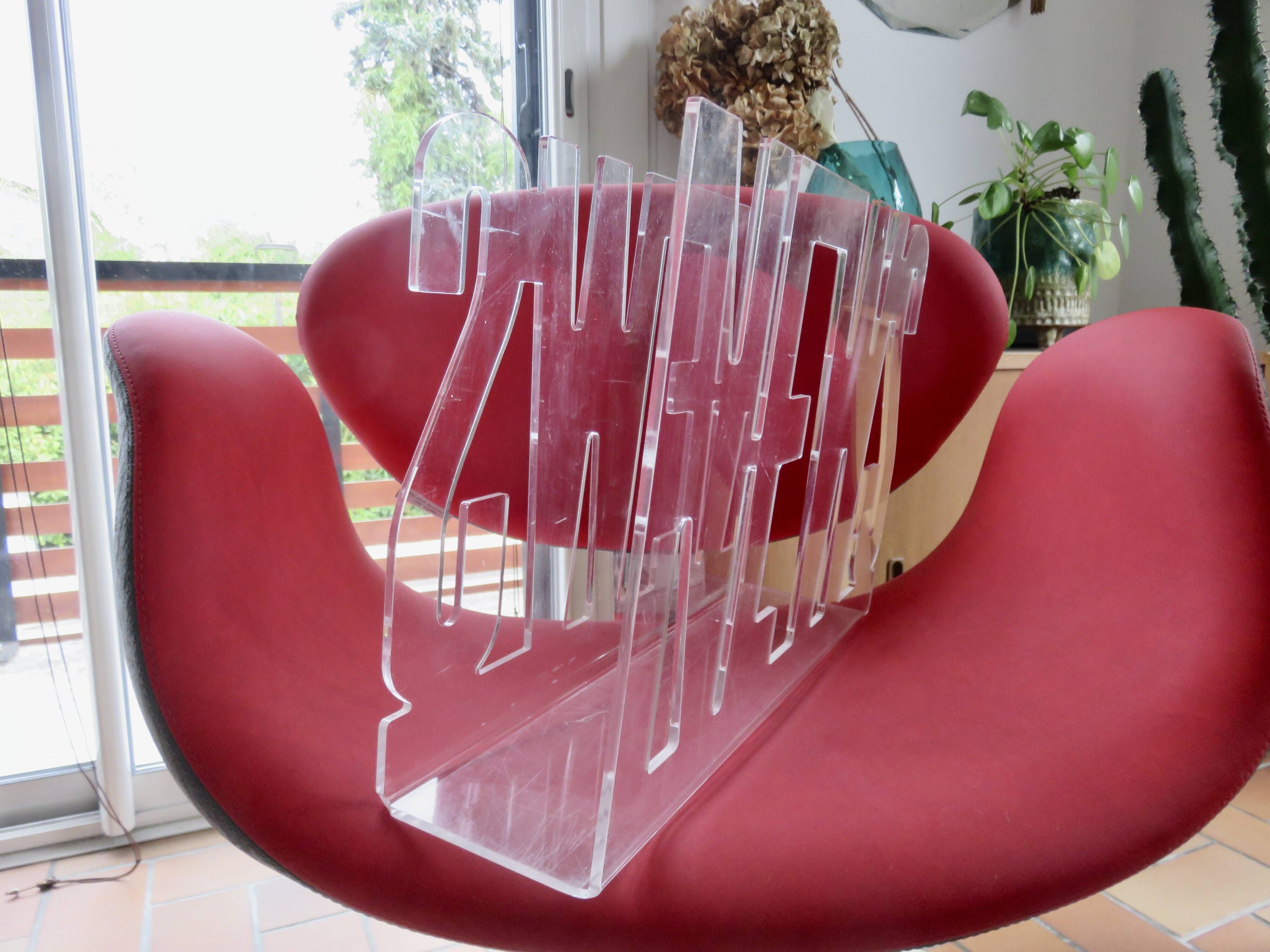 "News" magazine rack in transparent plexiglass, 1980s, vintage.