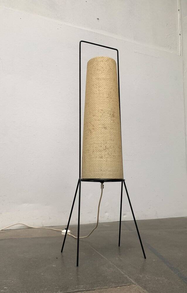 Mid-century minimalist floor lamp by Hesse Leuchten, 1960s.