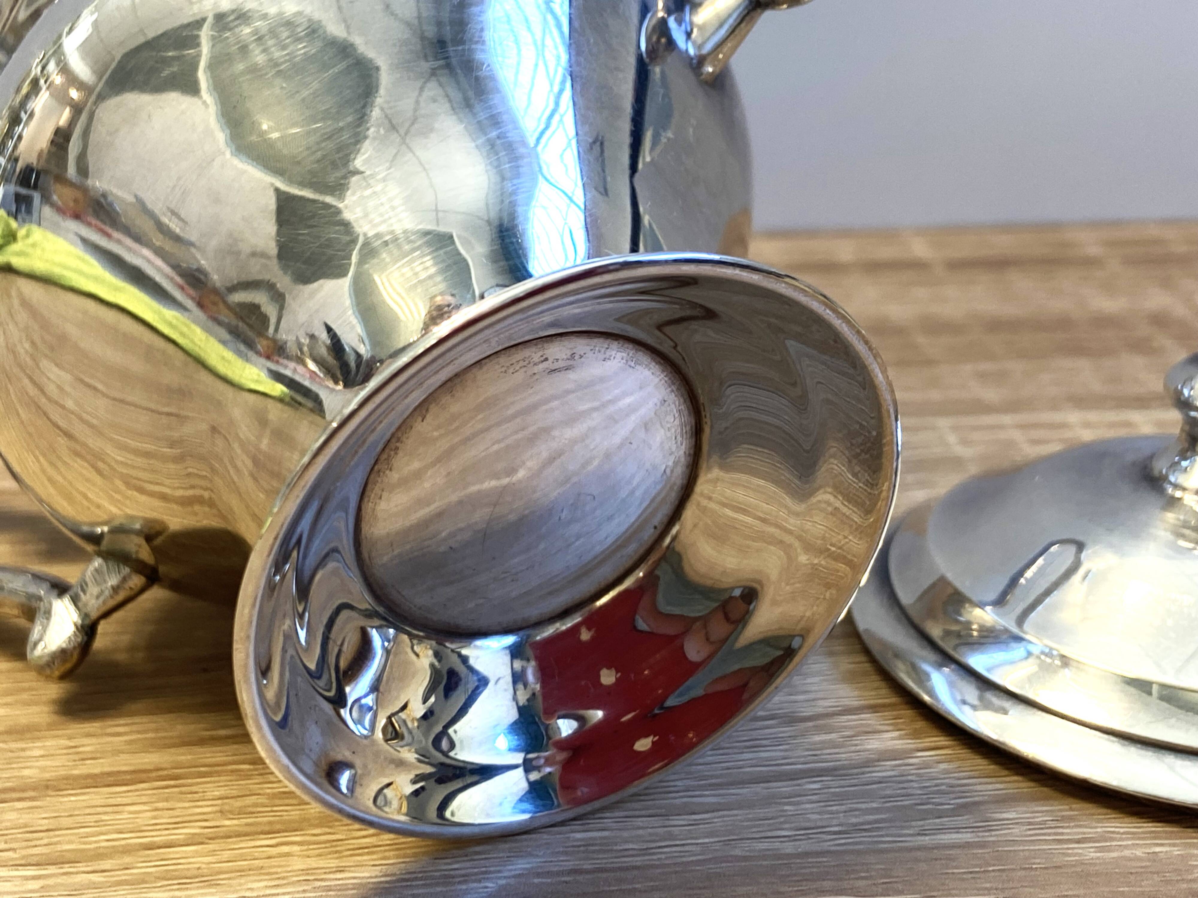 Elegant & Antique Sugar Pot Louis XVI Style Rocaille Bronze Silver