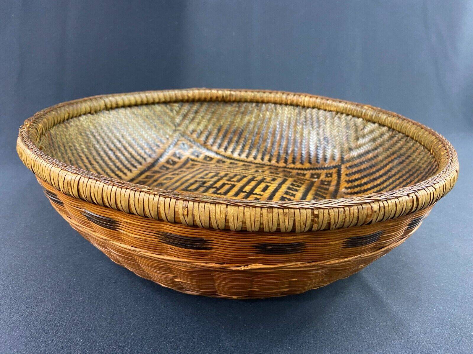 China woven bamboo rice or tea basket late 19th century early 20th century