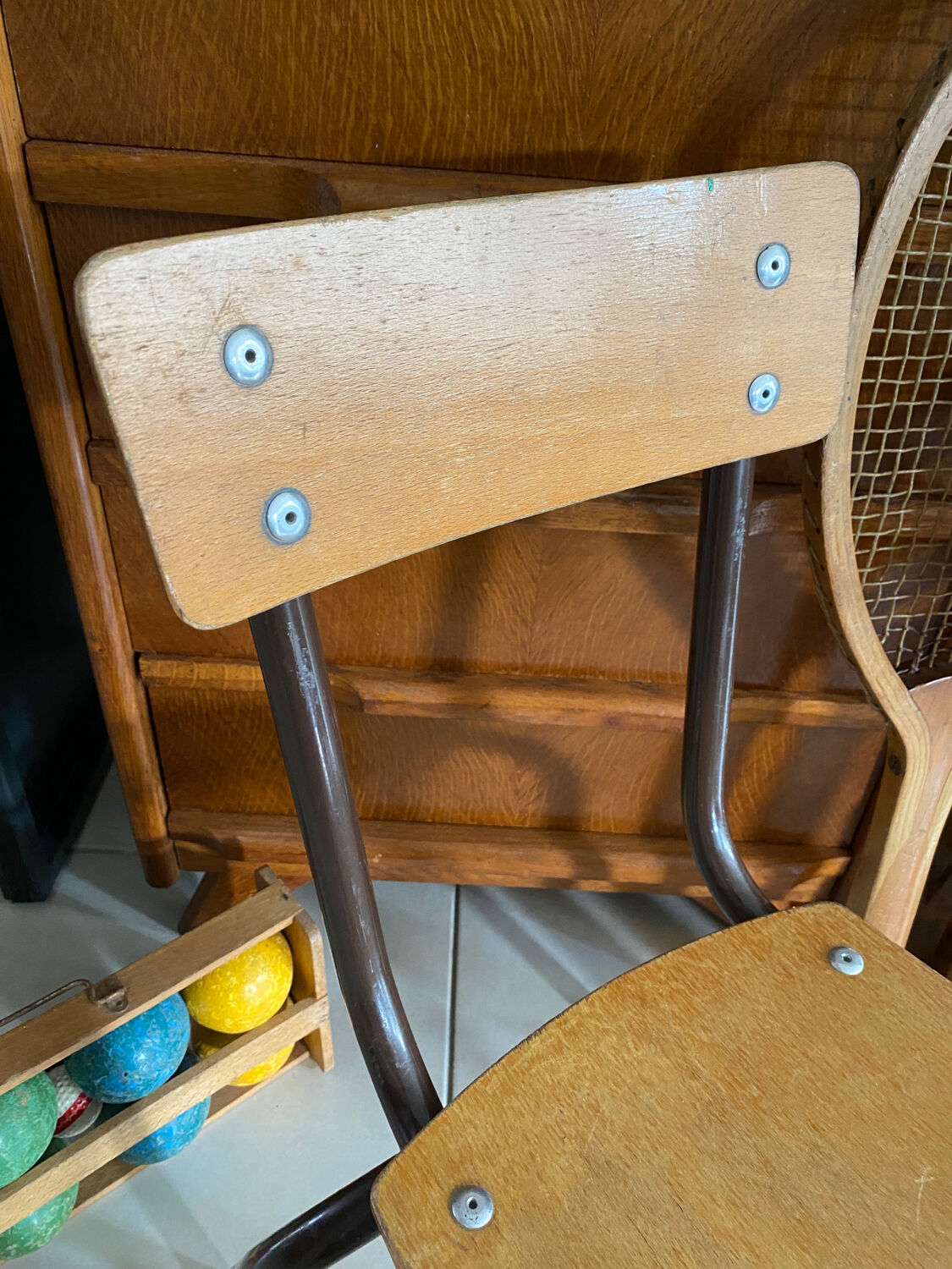 Children's school chair in wood and metal