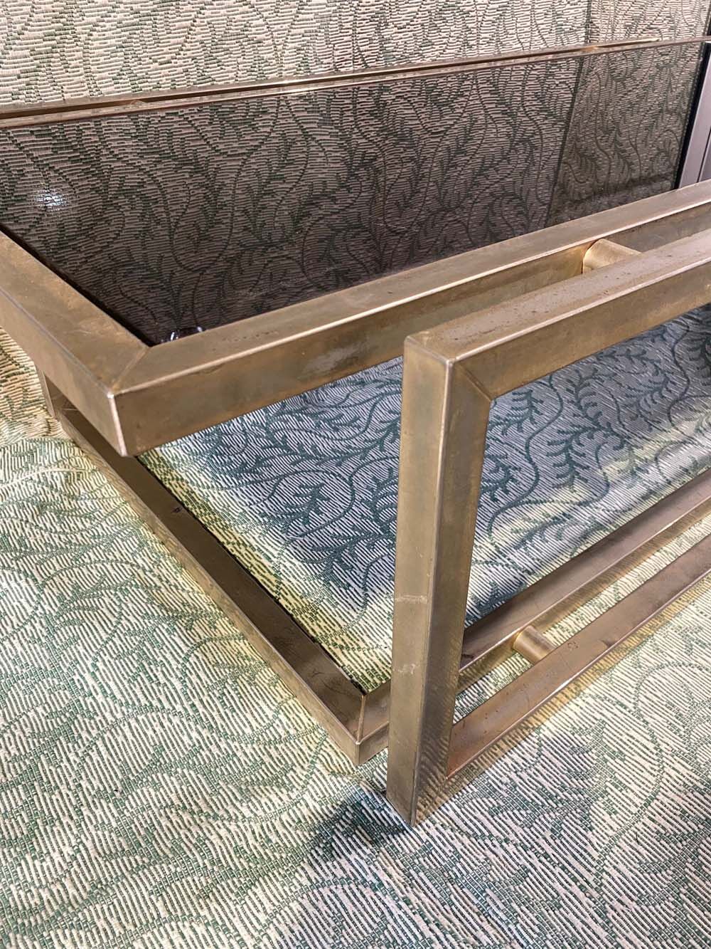 Iron coffee table and black glass. Good general condition