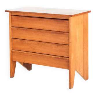 Vintage chest of drawers with 4 drawers. Oak veneered wood. France, 1950s.