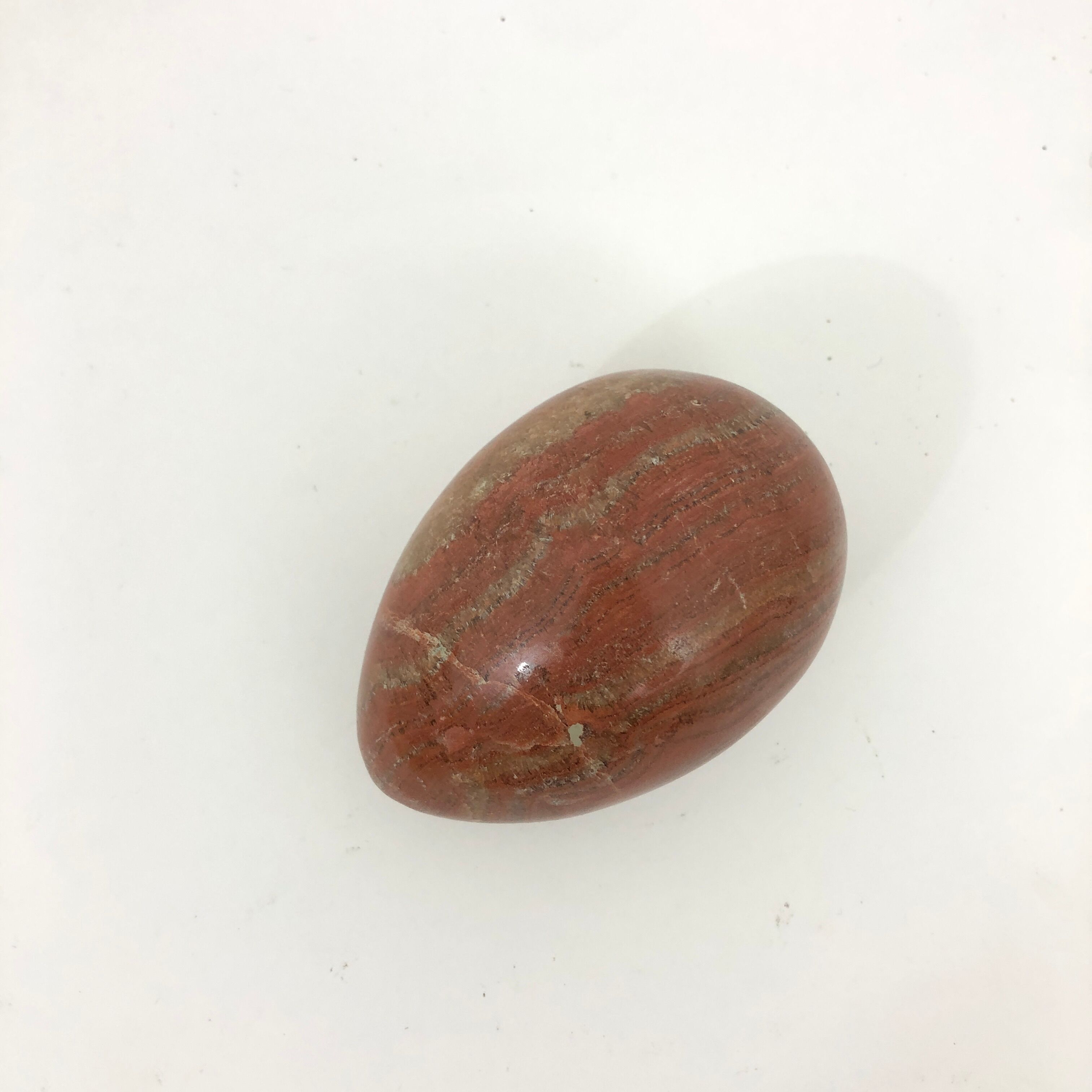 Porphyry egg