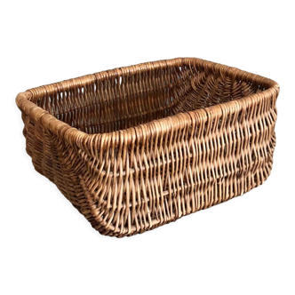 Wicker basket vintage
