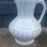 Roger Capron pitcher vase in Vallauris ceramic
