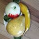 Small vintage fruit bowl in majolica – fruit decoration – 1950s/60s
