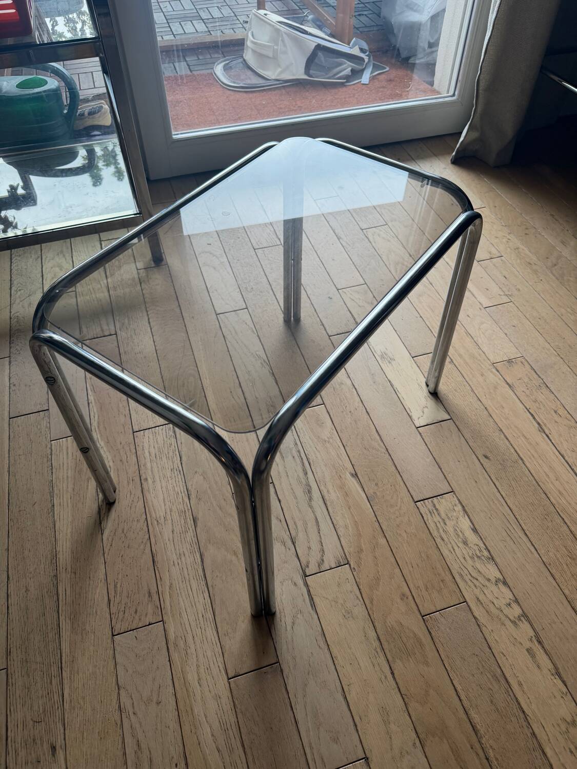 Vintage 1970s coffee table - Space age