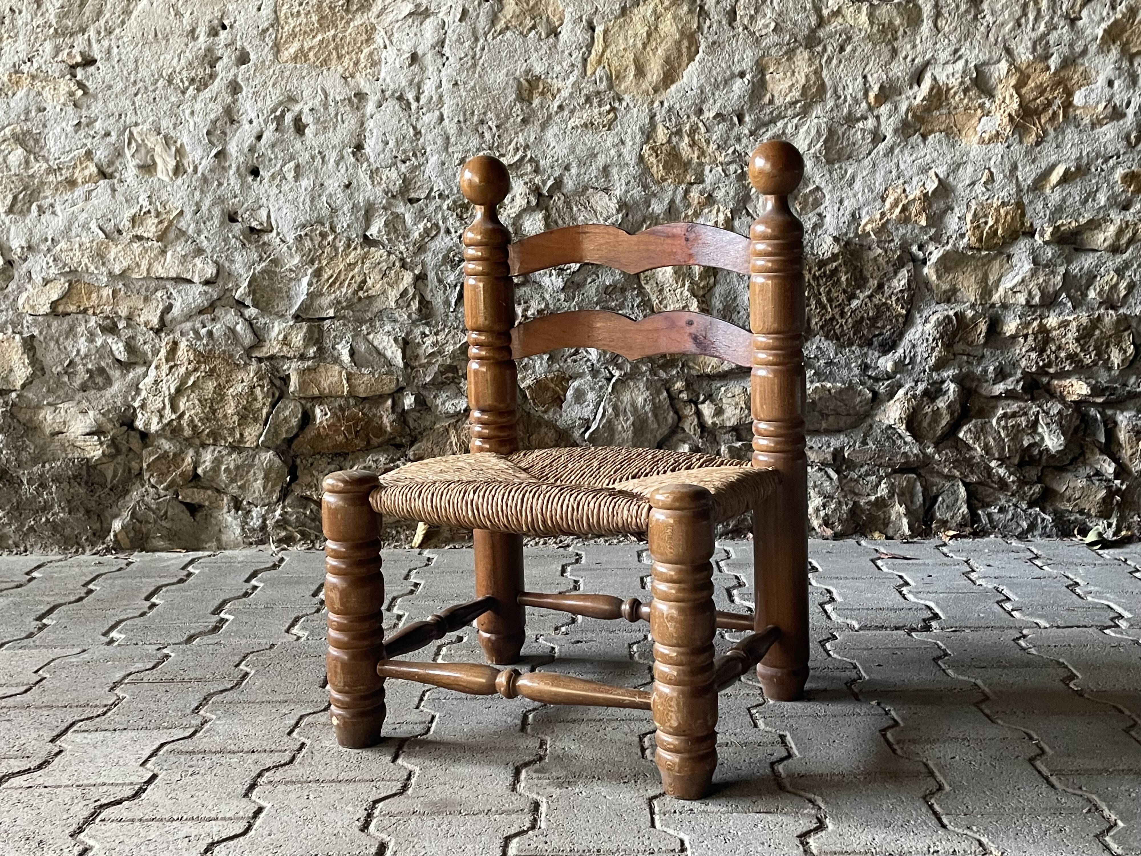Rustic oak and straw chair, France 1940s